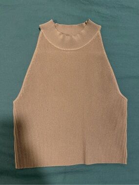 Aritzia Babaton Sculpt Knit Mock Neck Cropped Halter Top